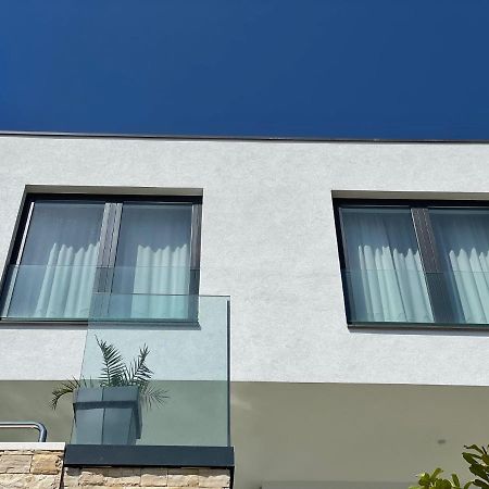 Villa Dispet With Heated Pool, Jacuzzi, Sauna And Cinema 셀리나 외부 사진