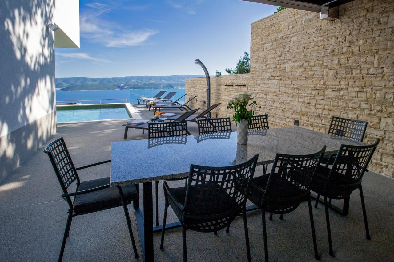 Villa Dispet With Heated Pool, Jacuzzi, Sauna And Cinema 셀리나 외부 사진